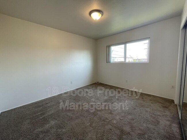 Building Photo - 4069 Marlborough Ave