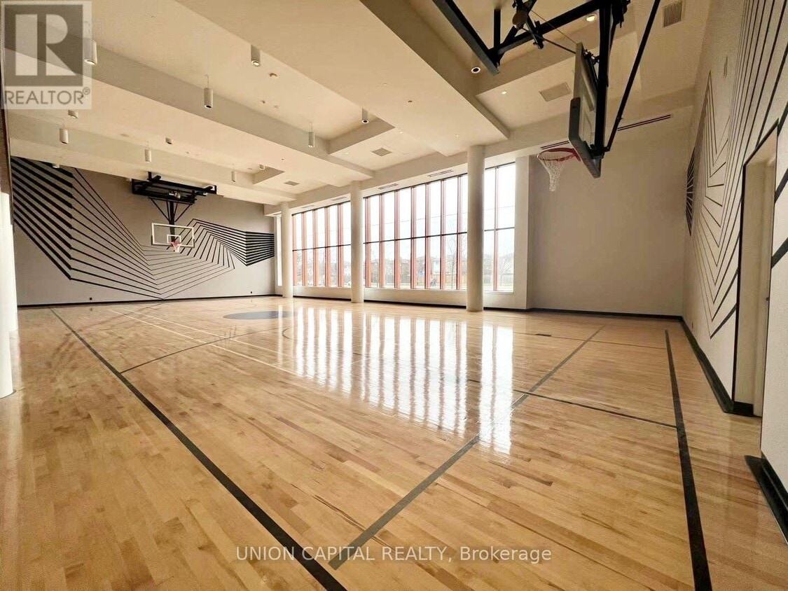 Photo principale - 7950-7950 Bathurst St