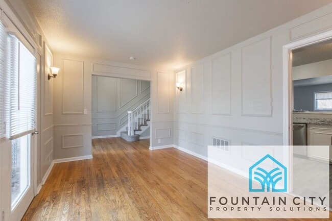 Building Photo - 629 Gallatin St