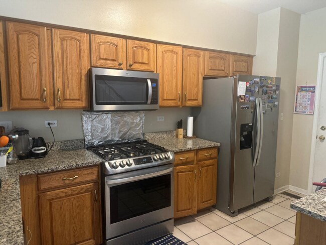 Building Photo - 1086 Park Hill Cir