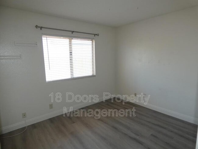 Foto del edificio - 10202 Trails End Cir