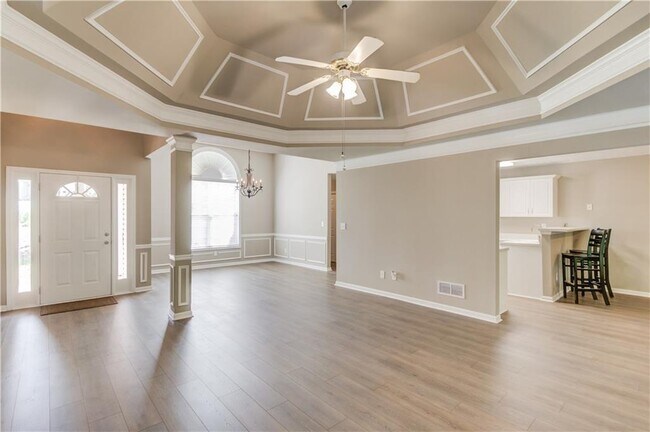 Building Photo - 516 Towler Shoals View