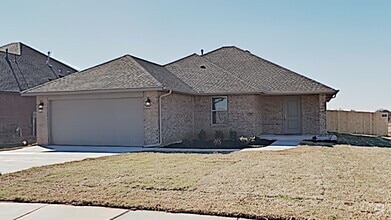 Building Photo - 17657 Misty Park Dr
