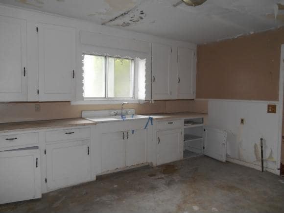 Building Photo - 205 Myrtle Ave