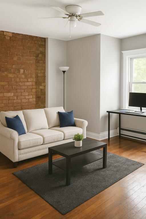 Photo - 231 W McMillan Unit 4