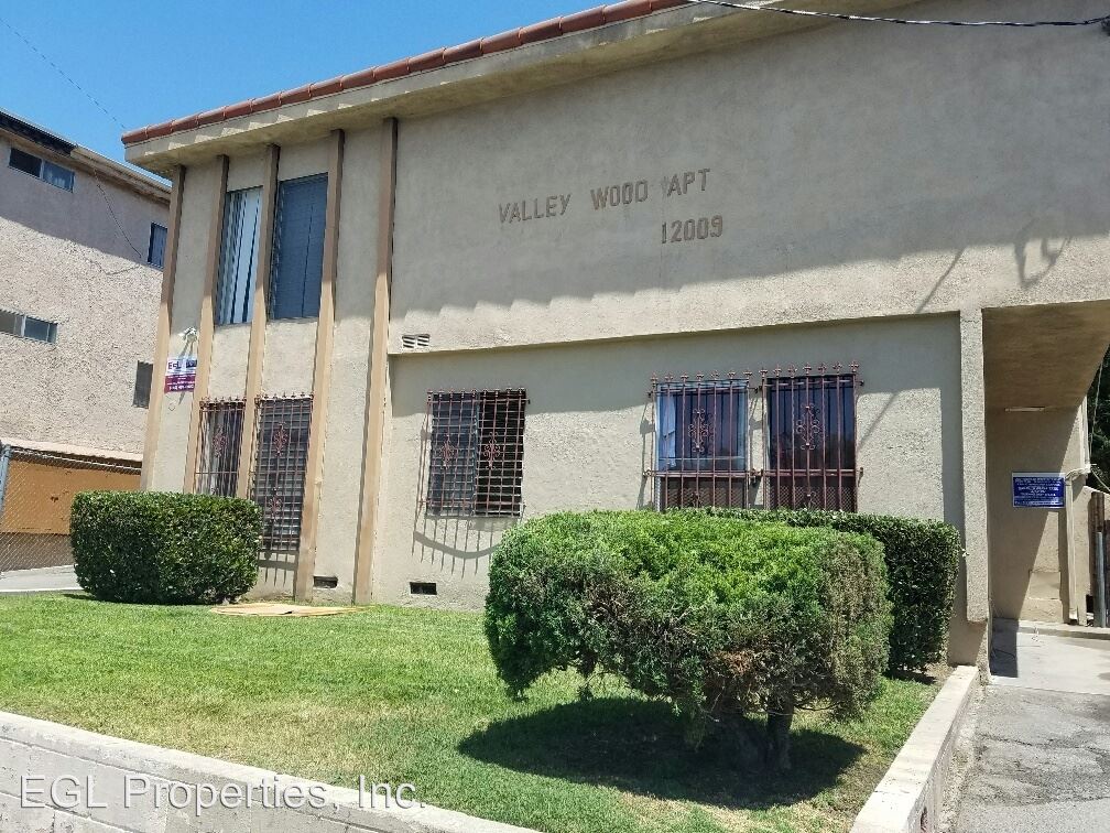 12009 Vanowen St, North Hollywood, CA 91605 Condo for Rent in North