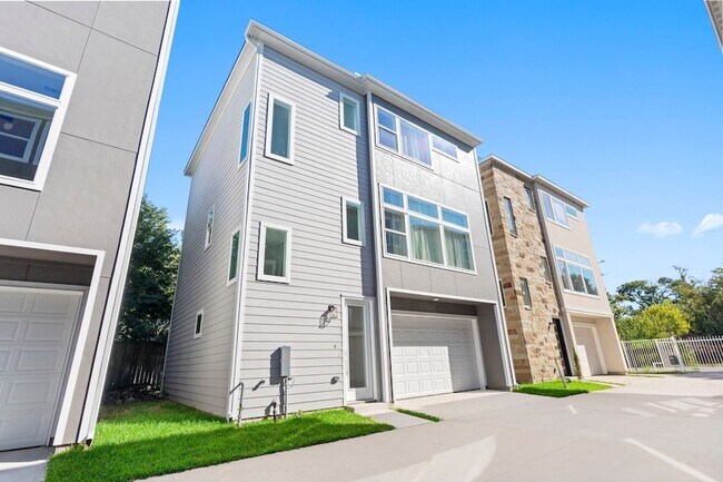 Foto del edificio - 4017 Ward St