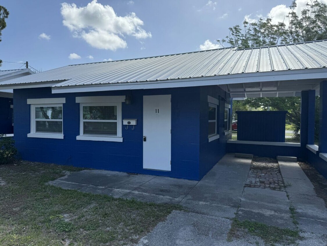 Foto principal - 11 E Main St