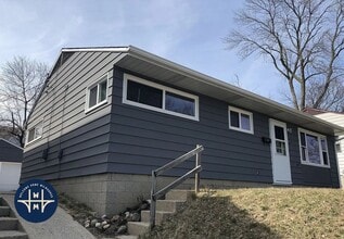 Building Photo - 1435 N 47th St