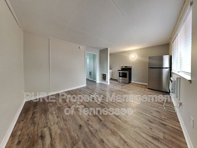 Foto del edificio - 2525 Merry Oaks Dr