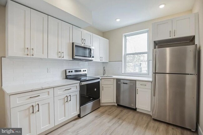 Foto del edificio - 3345 N 19th St