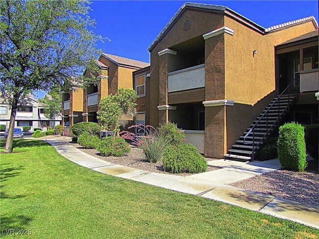 Foto del edificio - 555 E Silverado Ranch Blvd