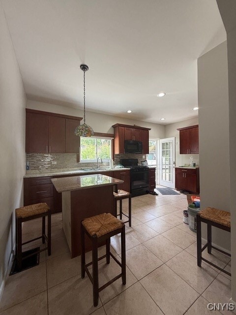 Building Photo - 1515 Oneida St