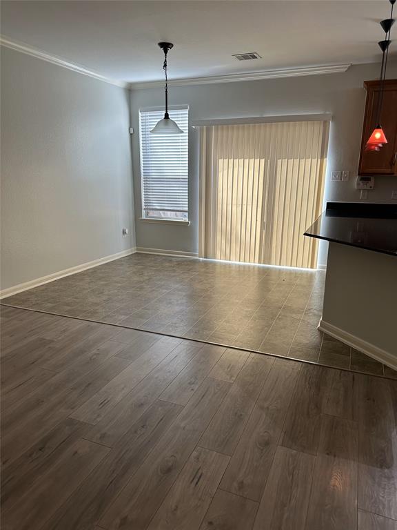 Foto del edificio - 8122 Montague Manor Ln