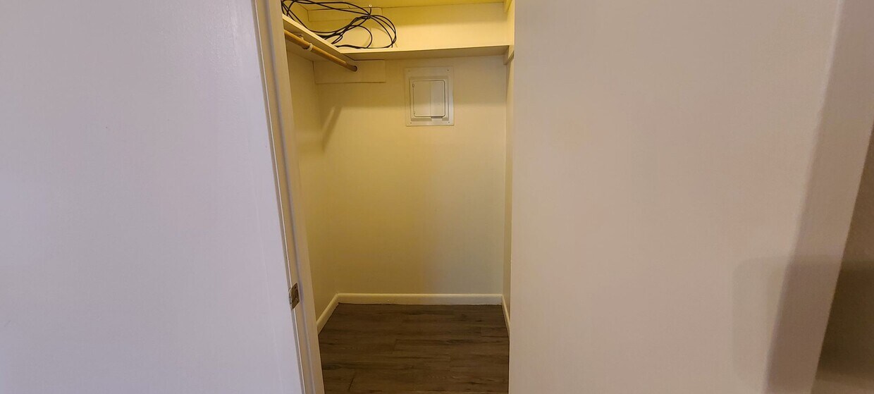 Foto del edificio - One Bedroom, One Bathroom in Huntsville