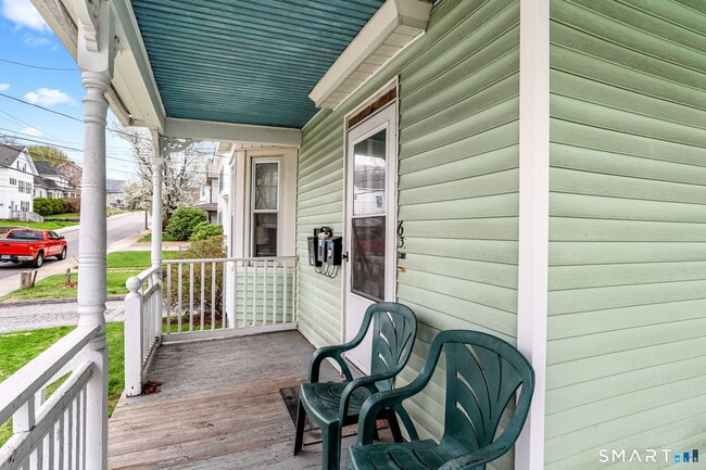 Building Photo - 63 Reynolds St