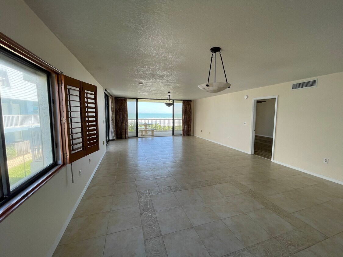 401 Florida A1A Unit 111, Satellite Beach, FL 32937 Condo for Rent in