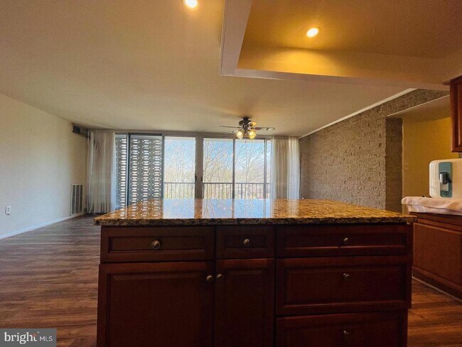 Foto del edificio - 4360 Ivymount Ct