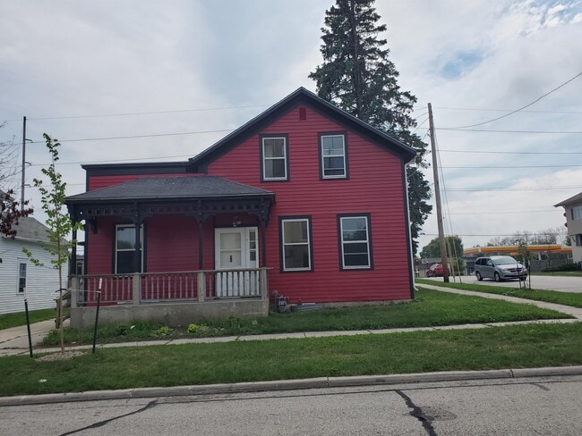 Building Photo - 1633 Illinois Ave