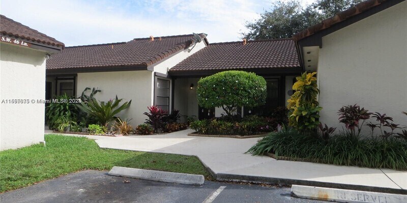 Primary Photo - 15207 SW 46TH LN #G-79