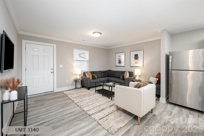 Foto del edificio - 3340 Washburn Ave