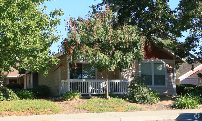 Building Photo - Comfrey Senior Apartments
