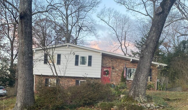 Foto del edificio - Cozy West Knoxville 3BR/1.5BA Home