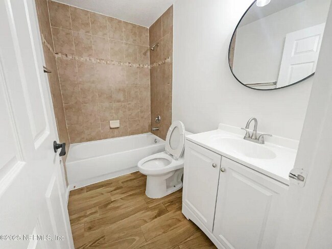 Foto del edificio - 8535 Cheryl Ann Ln