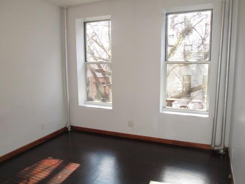 Building Photo - 411 W 54th St