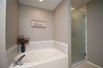 Building Photo - 12331 Westwold Dr