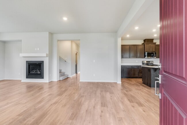 Building Photo - Beautiful 4 Bed, 3 Bath Rental Home in Nor...