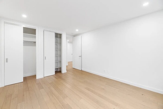 Foto del edificio - 227 E 59th St