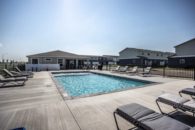 Building Photo - The Muse