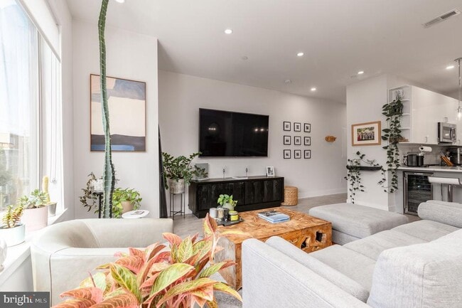 Foto del edificio - 1733 Carpenter St