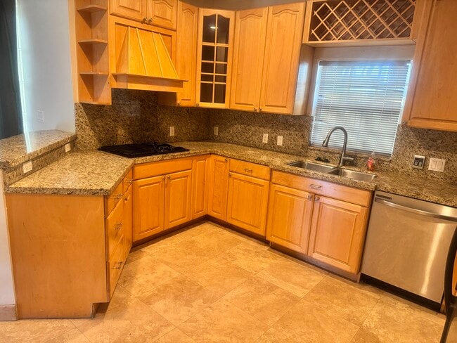 Building Photo - 857 SW 11th Ct