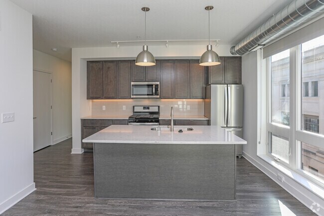 2HAB, 2BA, B1, Dormer - 905SF - Donegan Apartments