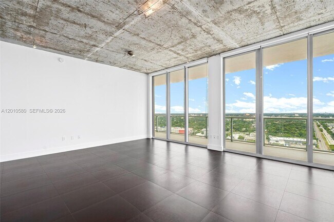 Foto del edificio - 3470 E Coast Ave