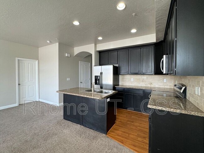 Photo - 4712 W Thorndale Way House