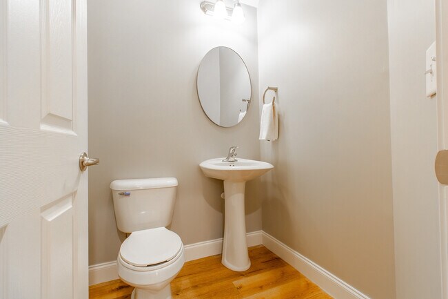 Foto del edificio - 3469 Frylee Ct