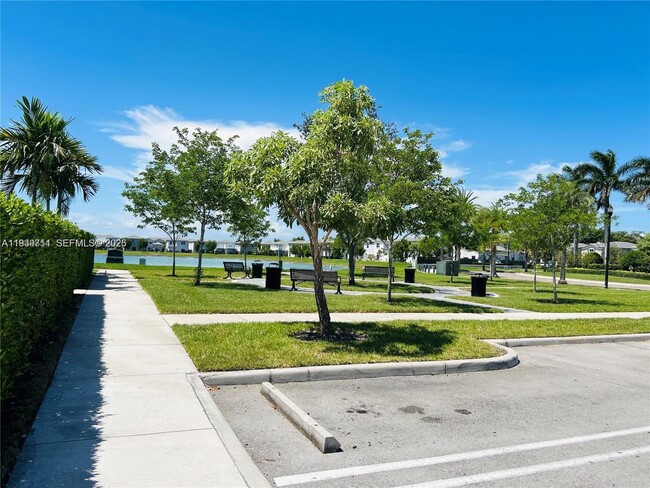 Foto del edificio - 2617 SE 10th St