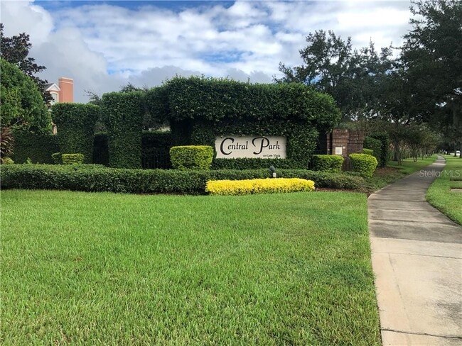 Photo - 9061 Lee Vista Blvd (Orlando, FL) Townhome