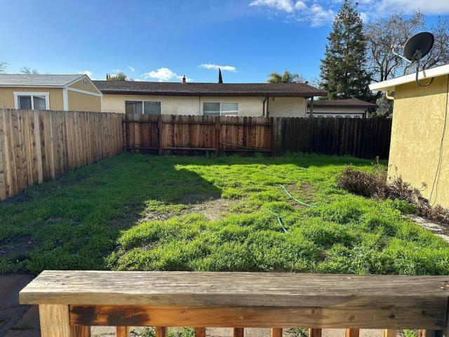 Building Photo - 4 bedroom in Pittsburg CA 94565