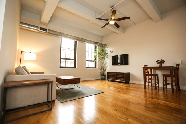 Building Photo - 325 Palisade Ave
