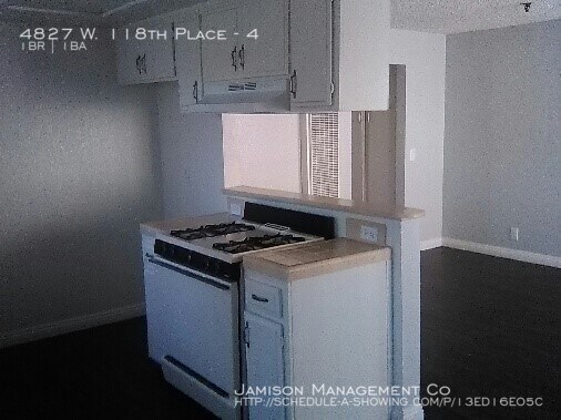 Building Photo - 4827 W 118th Pl
