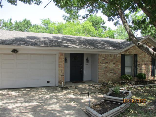 Primary Photo - 609 Spring Garden Dr