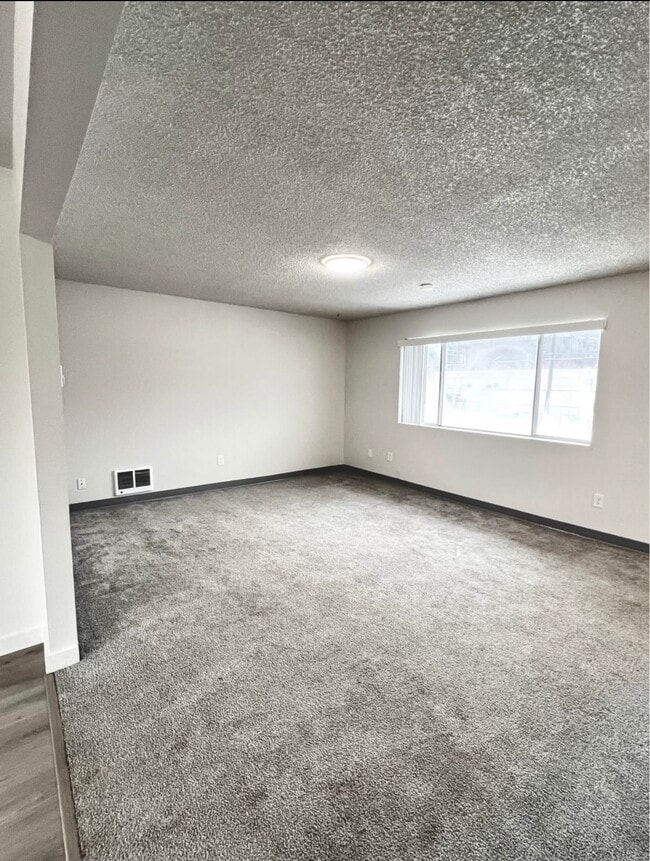 Foto del edificio - 511 W Brown Ave