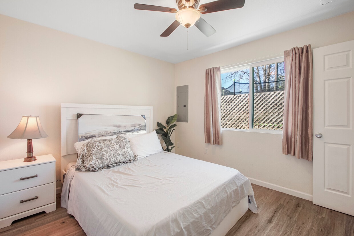 1739 Monte Diablo Ave Unit 1739.1346592, Stockton, CA 95203 Room for