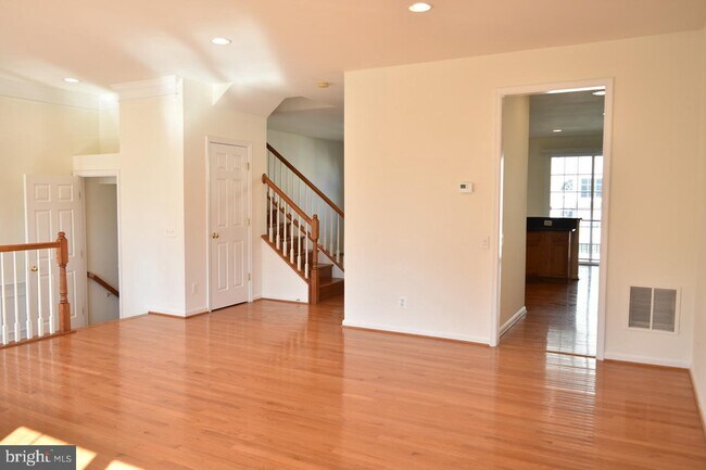Building Photo - 13980 Tanners House Way