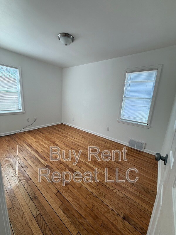 Foto del edificio - 630 Jewell St