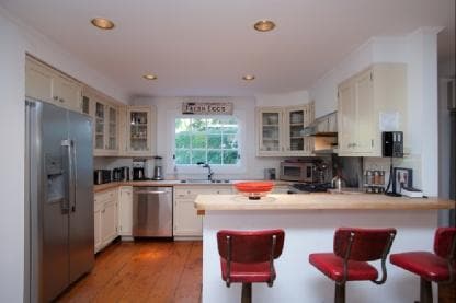 Building Photo - 73 Pulaski St